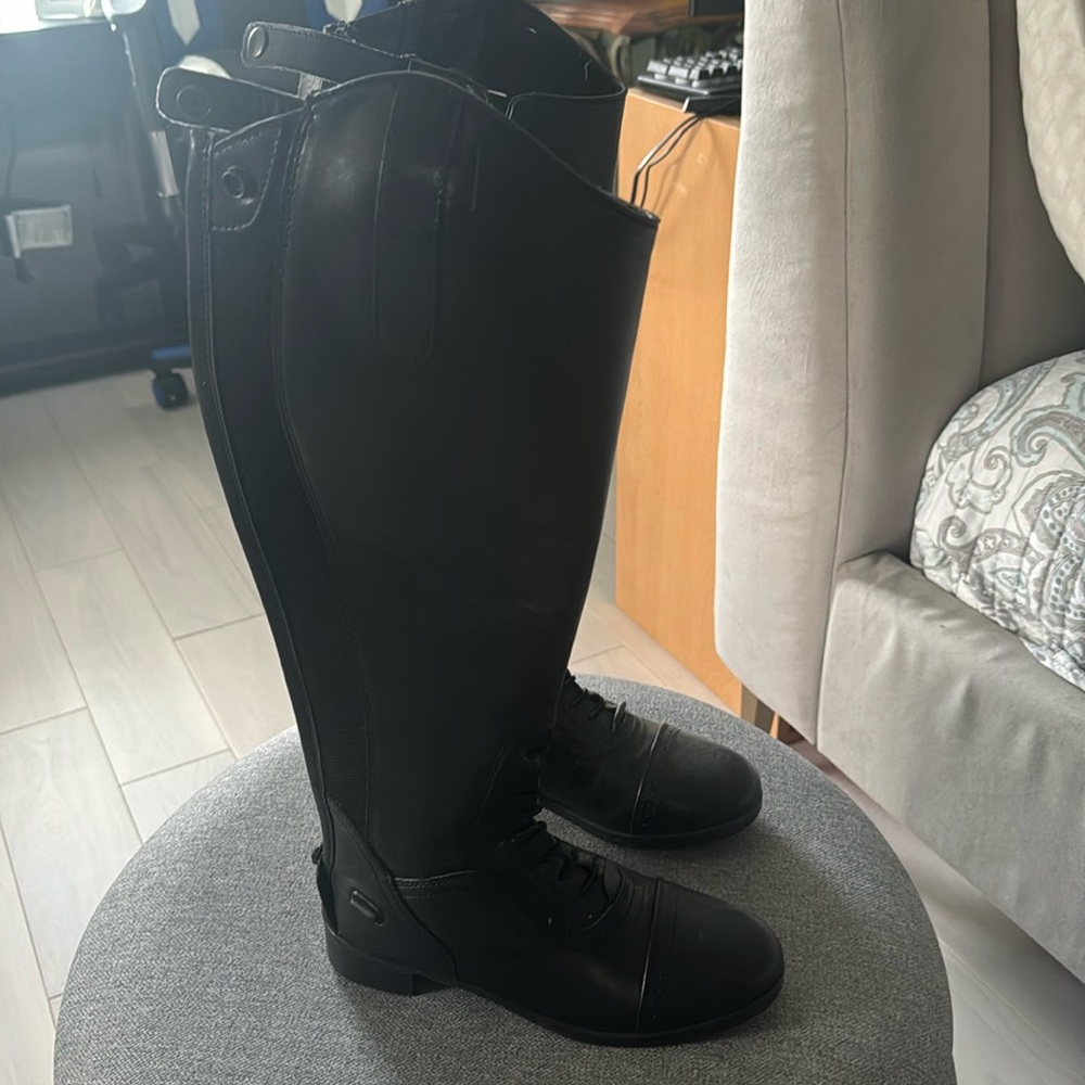 Brand new Riding boots size 5